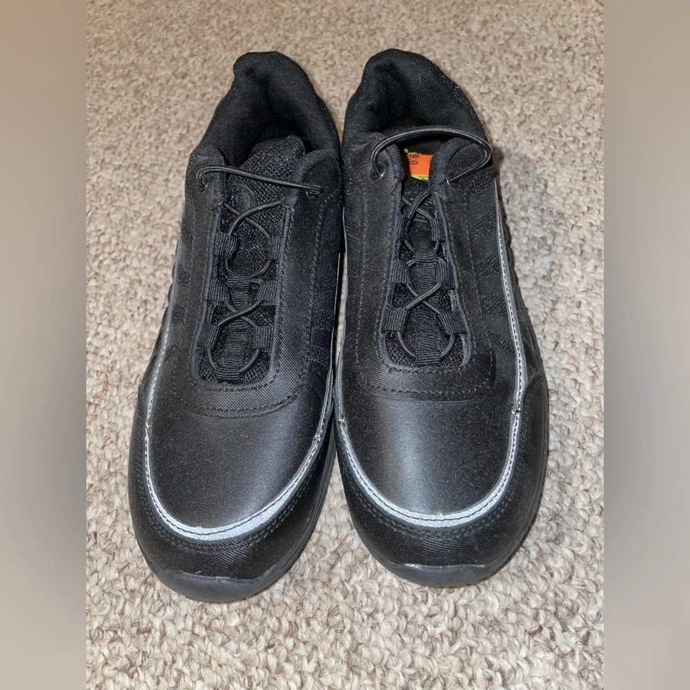 Black Athletic Women's Shoes - Picture 1 of 1